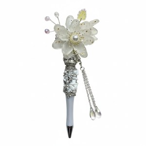 Luna Bloom, witte bloemenpen, cadeau voor haar