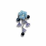 Bloem blauw met hangers